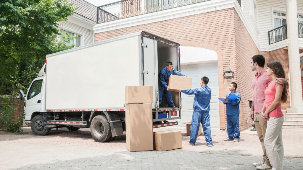 Moving Brokers vs. Direct Movers